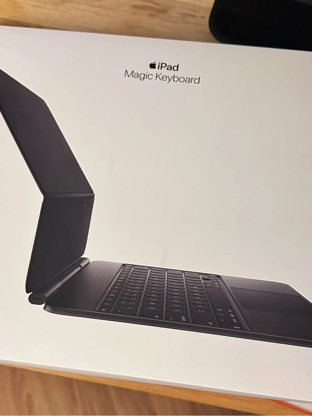 Apple Bundle iPad Pro 13 in M5 WiFi/celluar 256 Keyboard case And more